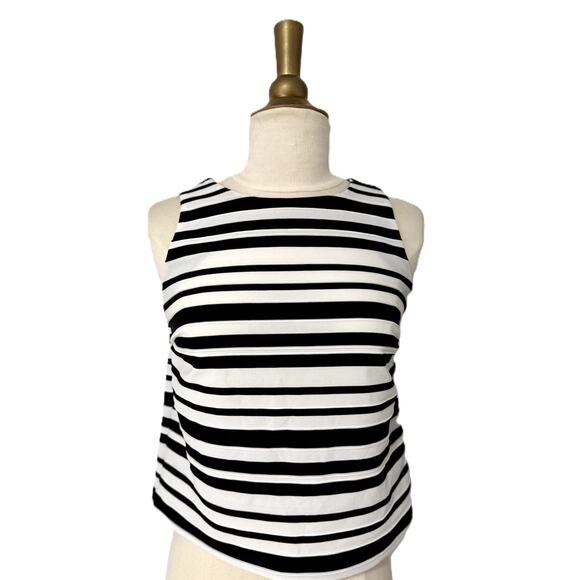 Dorothy Perkins elegant NWT women Black And White Sleeveless striped top size S - Picture 3 of 9